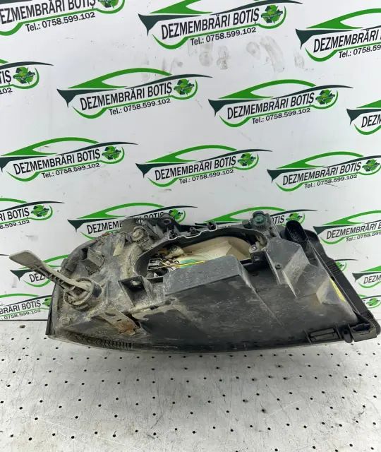 Far stanga 0301182201 0301182201 Volkswagen VW Sharan 2002