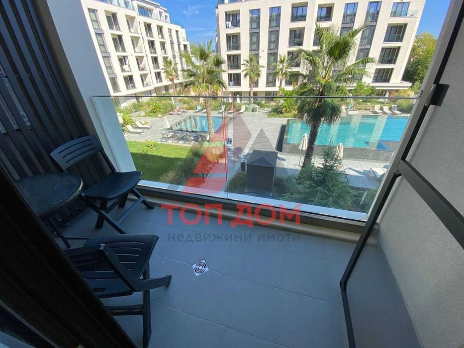 Продава се Двустаен апартамент в к.к. Св.Св. Константин и Елена - 70 кв.м за 3858 €/кв.м - Снимка #12