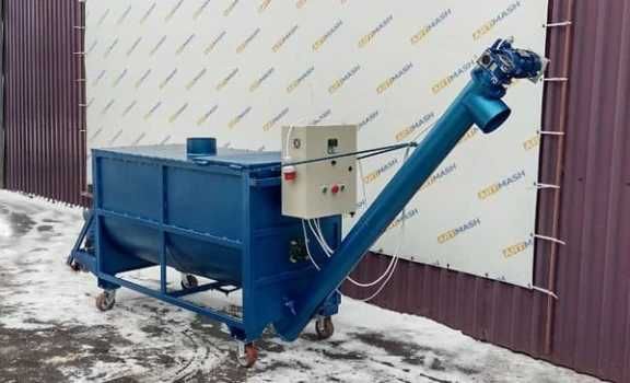 Amestecator orizontal 1000 l cu snec de descarcare Capacitate de amestecare: pana la 1000 kg/h
