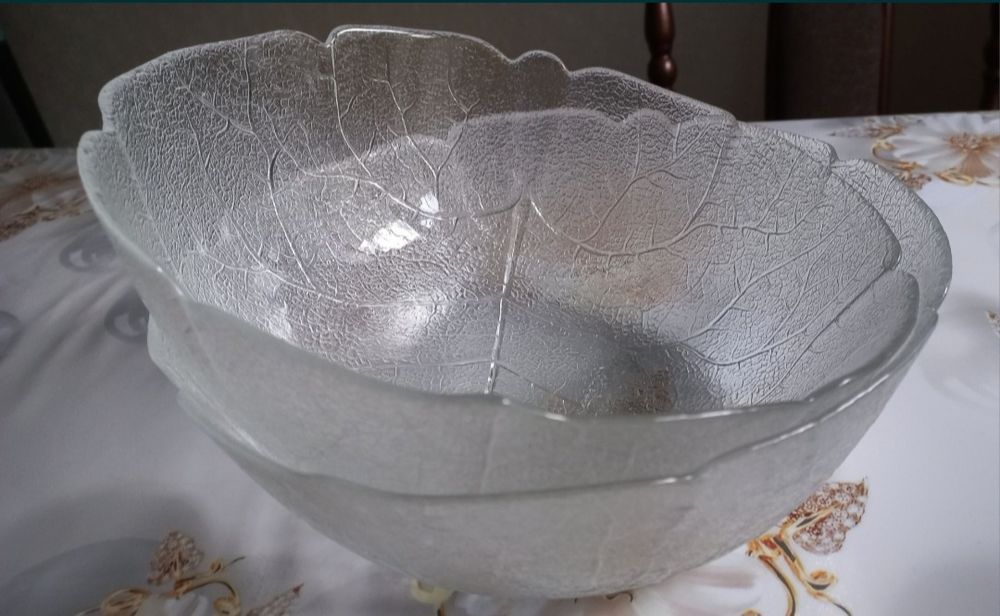 Салатницы 2 штуки