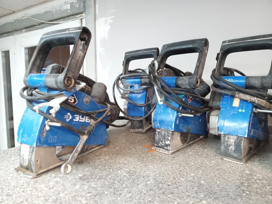 Штроборез ЗУБР бу рабочие