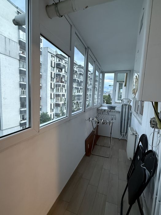 Caut colega de apartament