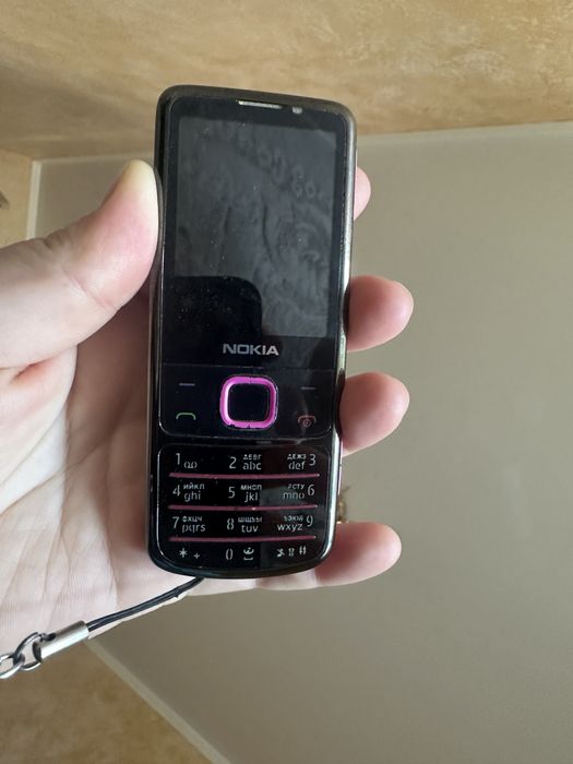 Продам nokia 6700 slide недорого