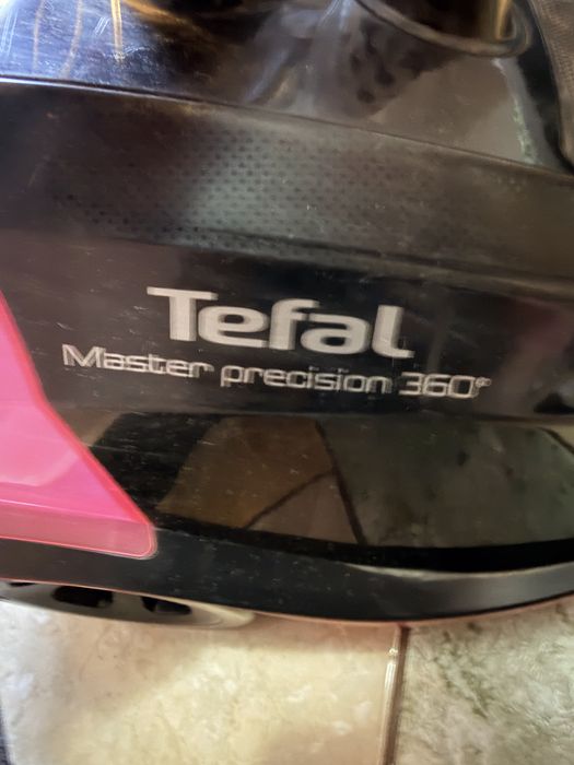 Aparat de calcat vertical cu abur Tefal Master Precision 360 IT6540