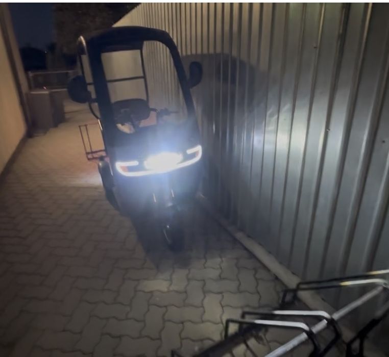 Triciclu electric 50km autonomie - in garantie pana octombrie 2027