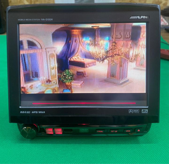 DVD/ CD player auto Alpine IVA D100R Touch Slide ecran retractabil-BT