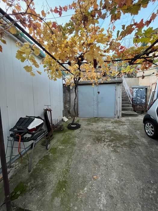 Продава се къща в гр. Мъглиж – отлична семейна имотна възможност!