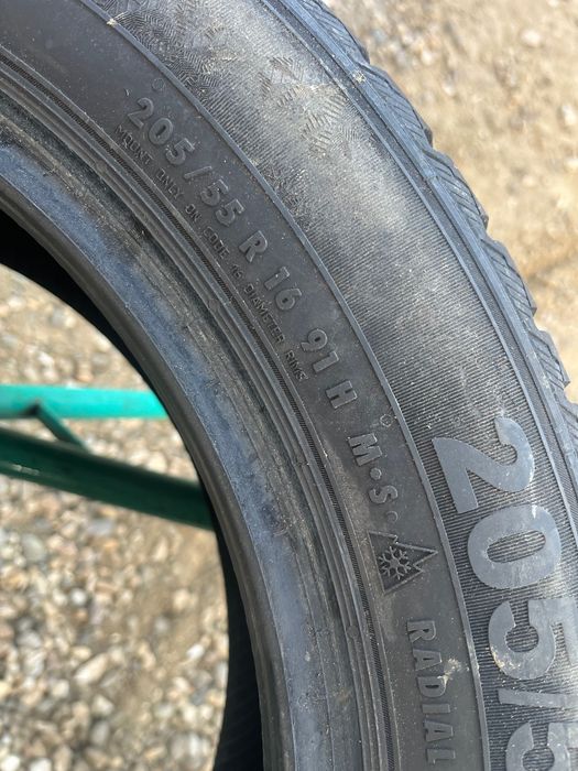 205/55 r16 de iarna 4 buc f f bune Semperit