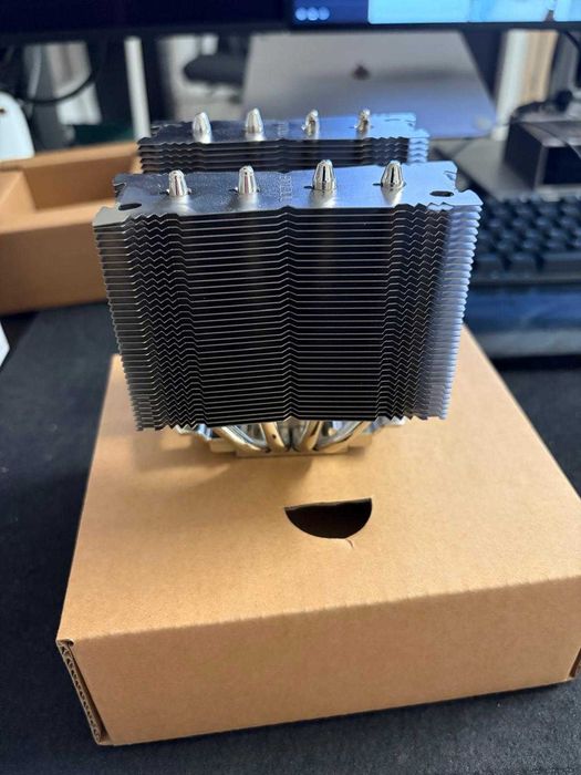Cooler procesor Noctua NH-D9L