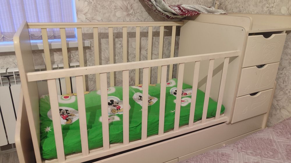 Трансформер кровать сатылады