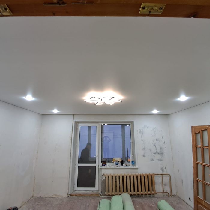 Натяжные потолки.