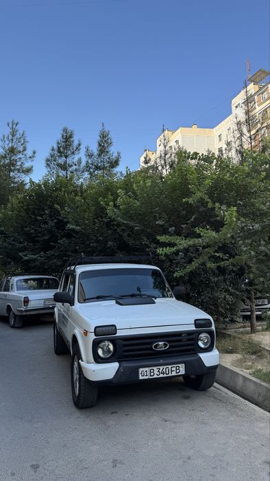 Niva 2131  УРБАН сотилади