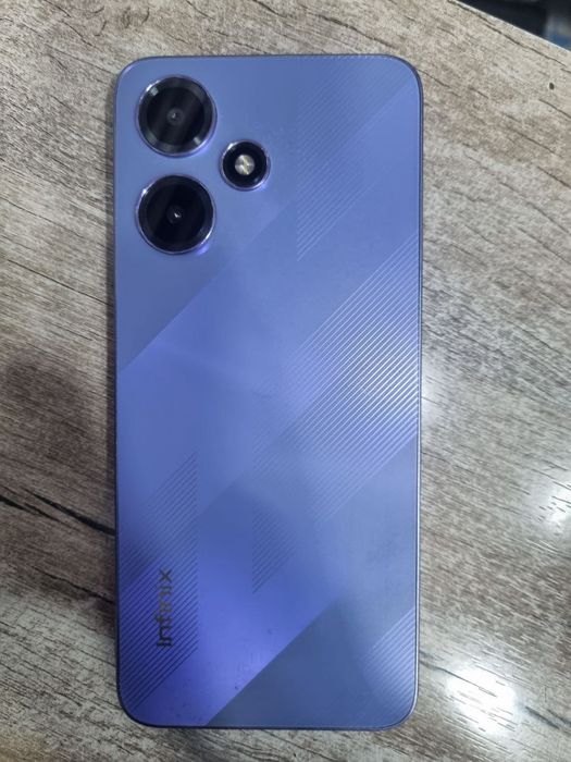 Infiniks hot 30 ple