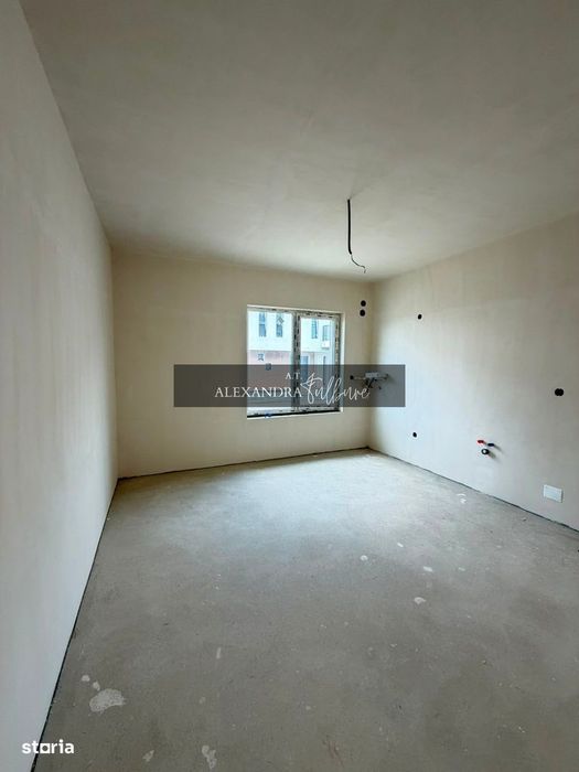 Triplex 4 camere DECOMANDATE, 112 mp utili, 184 mp curte, Urusagului