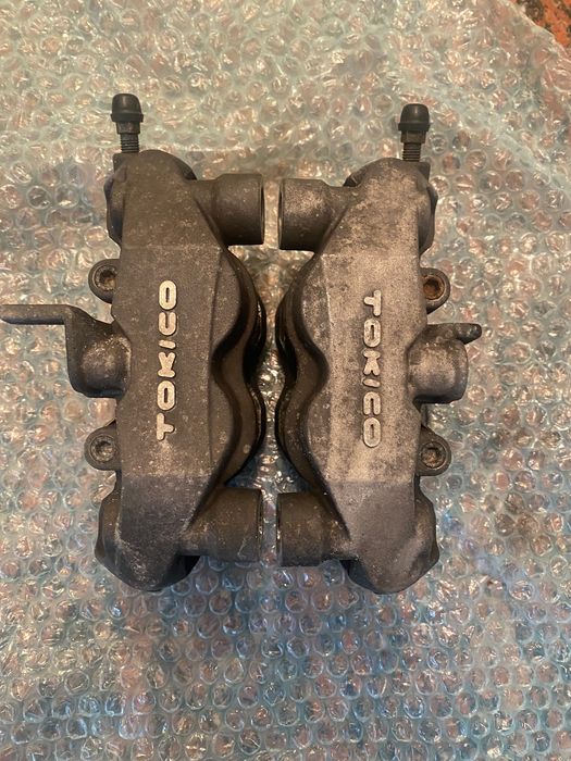 Спирачни предни апарати от сузуки к8 1000