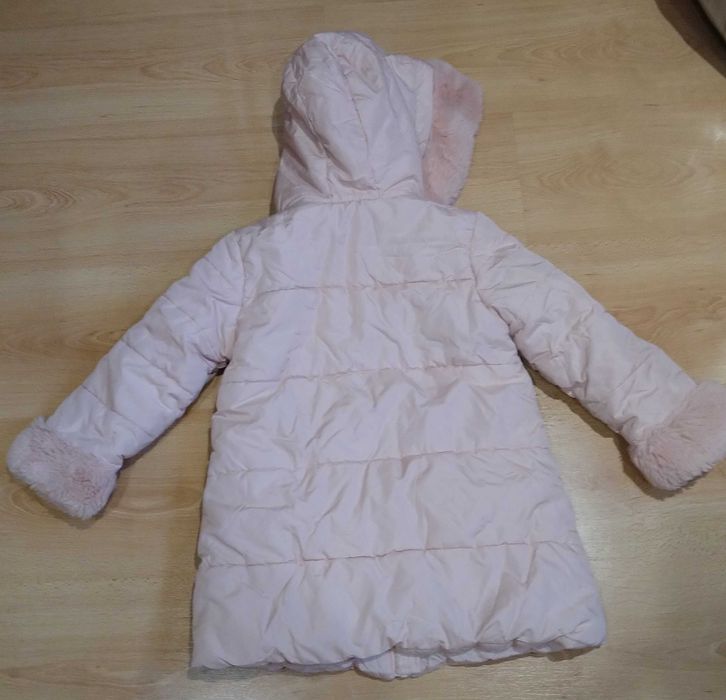 Зимно,топло яке 5-6 г.