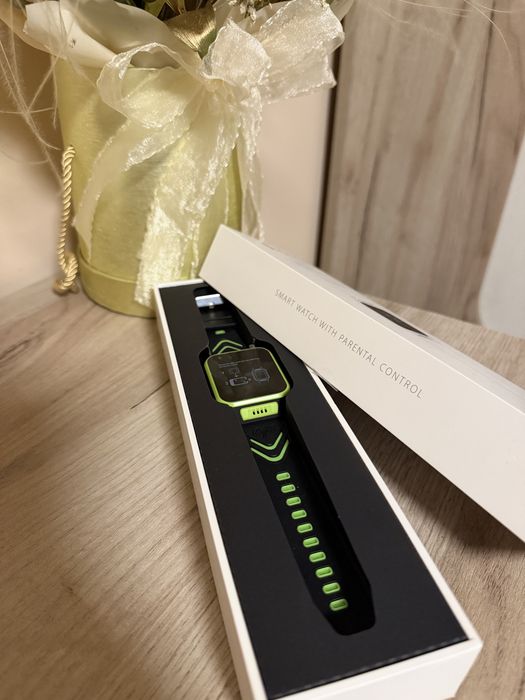 Myki 4 black/green