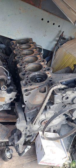 Останали части е46 330д 330хд