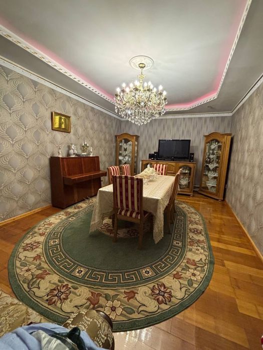 Продается дом на земле 3.3 соток Узбум Шумиловский городок