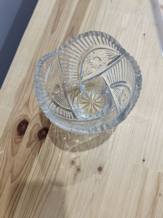 Продам хрустальные вазочки