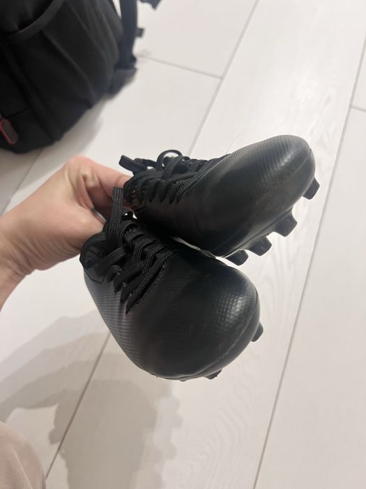 Футбольные бутсы Демикс