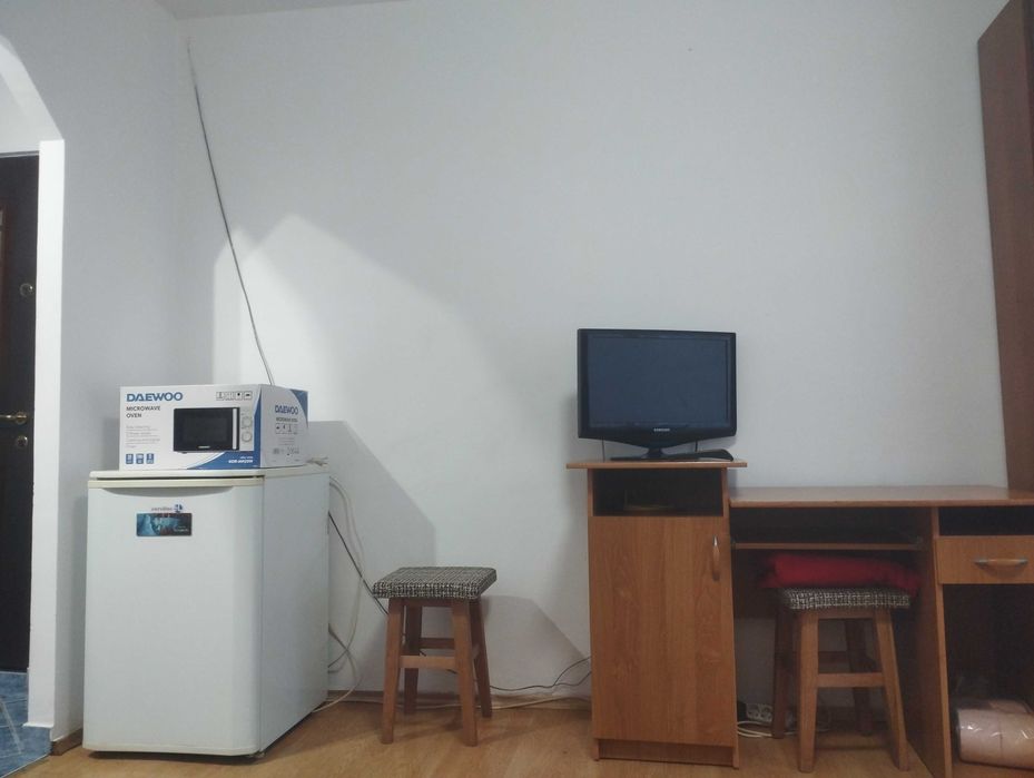 Garsoniera de închiriat