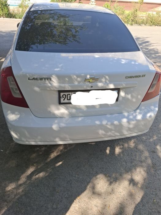 Lacetti 1,8. 2009 yil, 2-pozitsiya