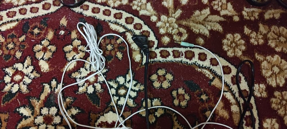 Колонки Edifier R1080BT – отличное состояние, Bluetooth