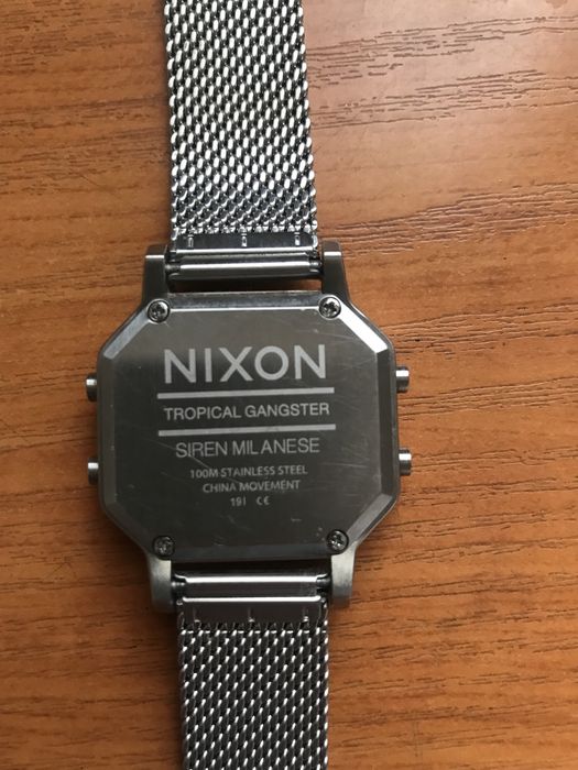 Ceas Nixon original
