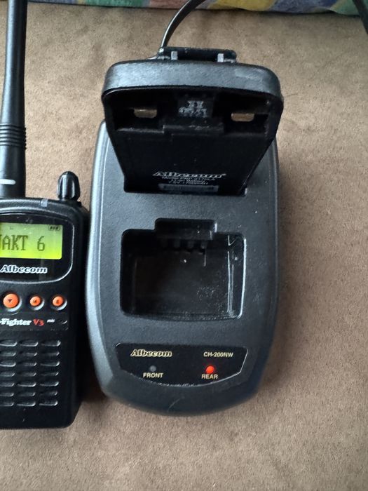 Statie Radio Portabila Albecom PF-100A