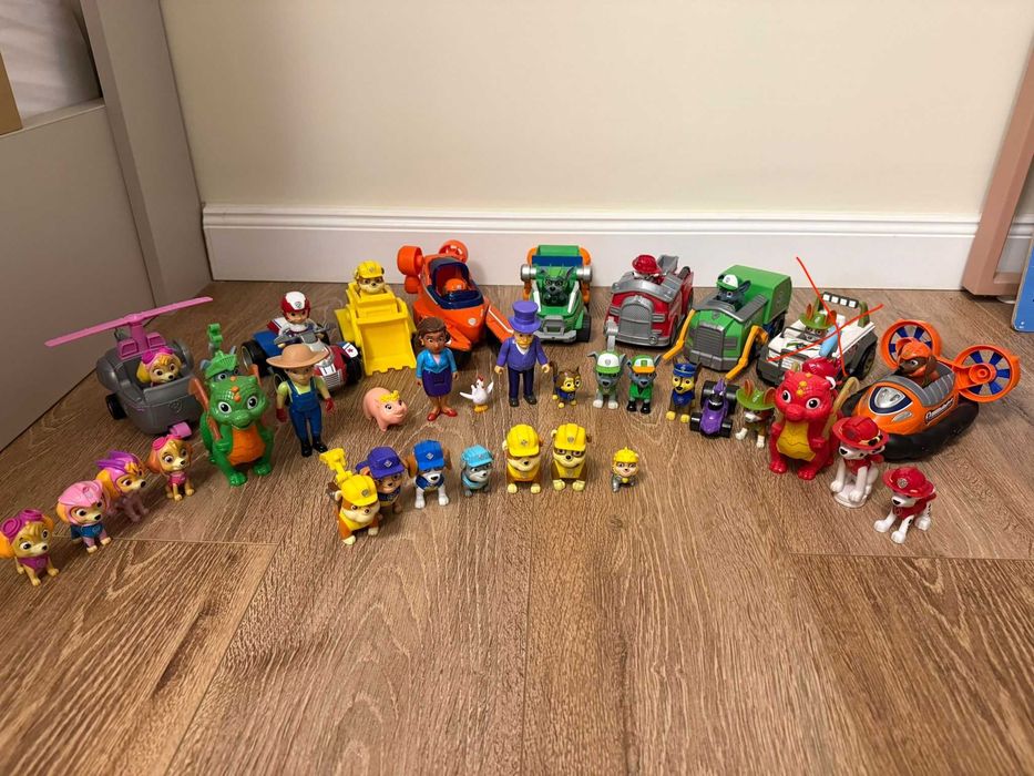 Paw Patrol - Set figurine + masini