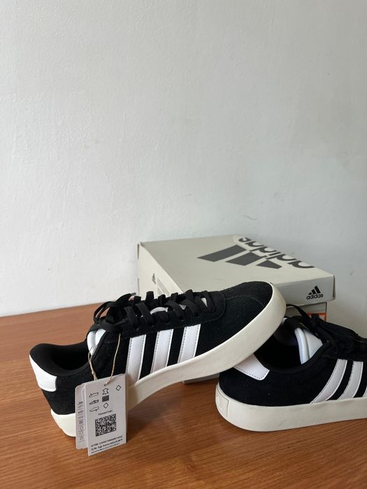 Кросовка Адидас сроч