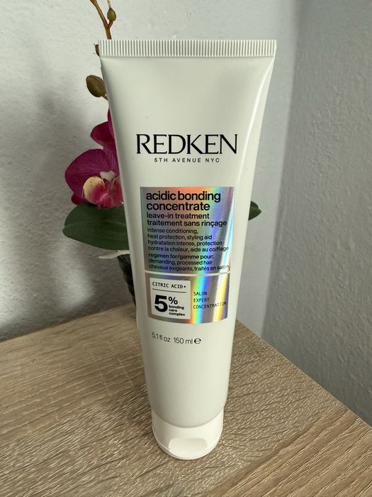 Продукти на Euserin,Kerastase,Redken,Yenges,Yara