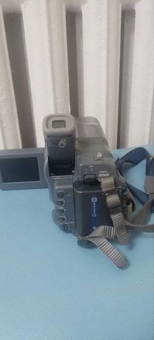Sony Handycam CCD-TRV228E видео Hi8