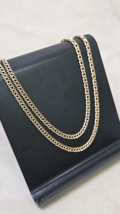 Цепь из красного золота