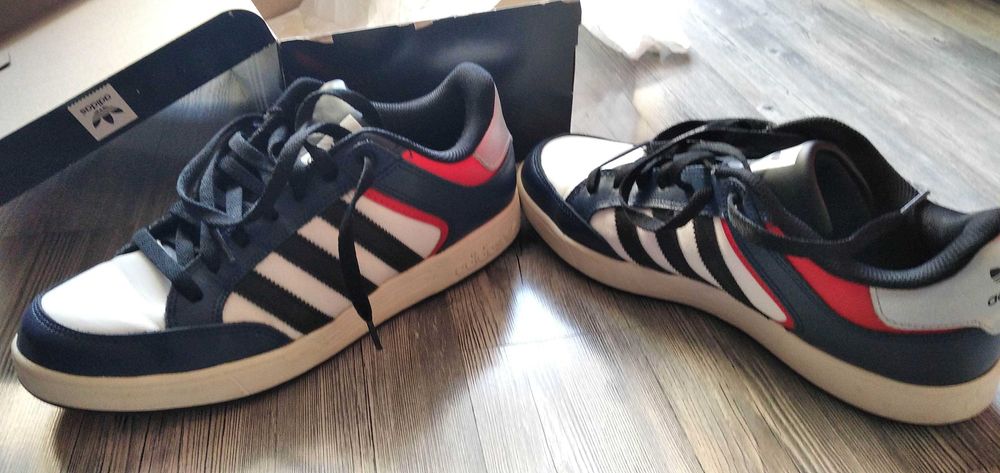 Маратонки Adidas Originals Varial Low