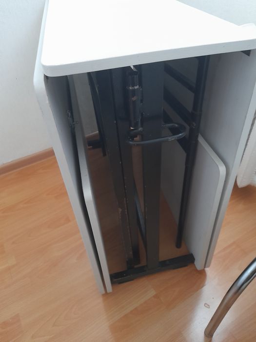 Продам стол книжка 270×90