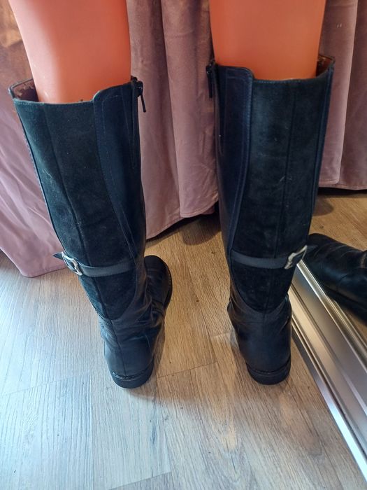 Cizme dama lungi piele naturală.