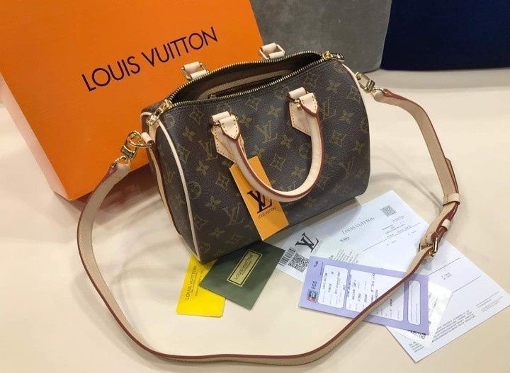Geanta LV Speedy Medium, 35cm L,lacatel metalic, curea detasabila umăr, saculet, etichetă
