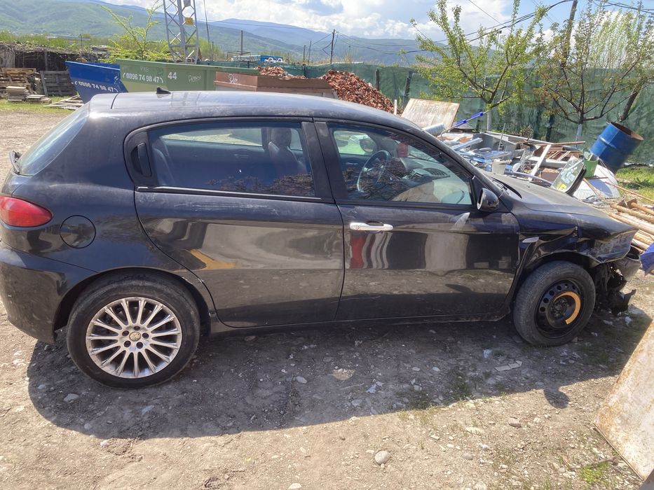Alfa Romeo  147 1.6 TS на части