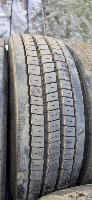 Продам резину 235 75 r17.5