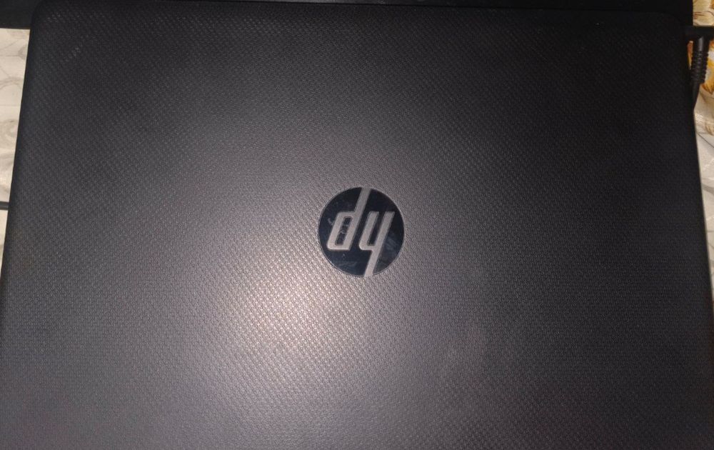 Noutbuk Sotiladi Windows HP