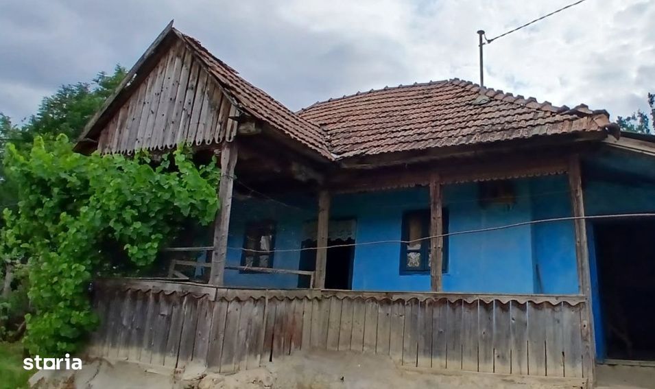 Vanzare teren intravilan cu casa veche in Camarasu, Cluj