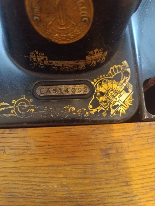 Mașină de cusut Singer model 15