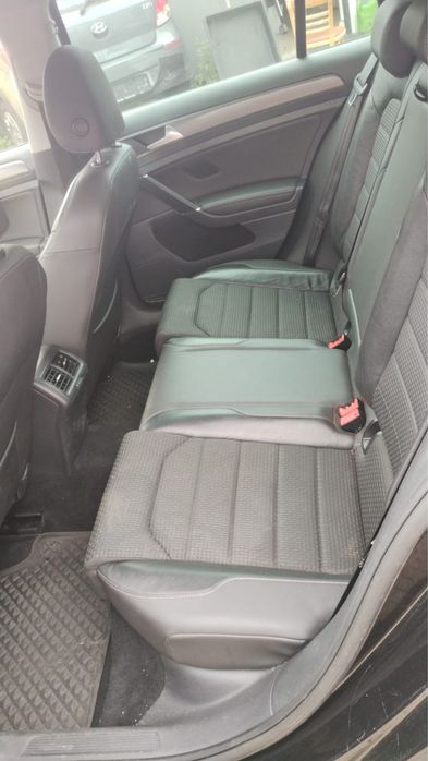 Interior Piele Volkwagen Golf 7 1.6TDI 110cai CRKB Euro 6 // Fete de usi // Plafon // Volan piele comenzi // Consola centrala