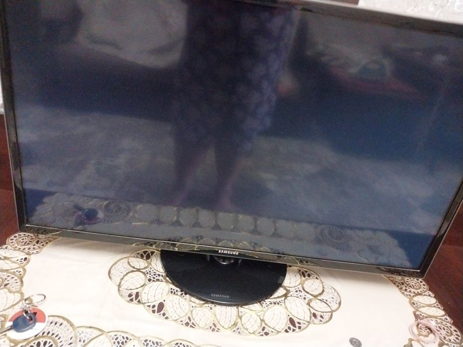 Телевизор самсунг
