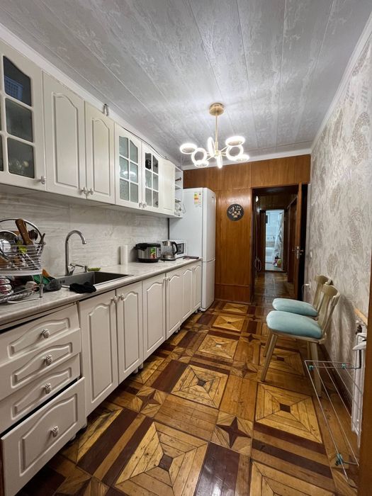 Район: Яккасарайский 
Ориентир: Шота Руставели "Океан"