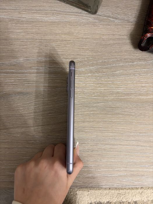 iphone 11 mov in stare perfecta