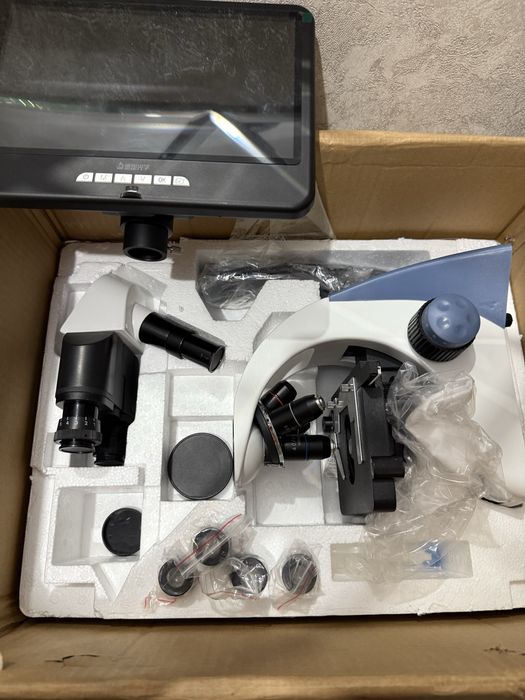 Микроскоп бинокулярный тринокуляр