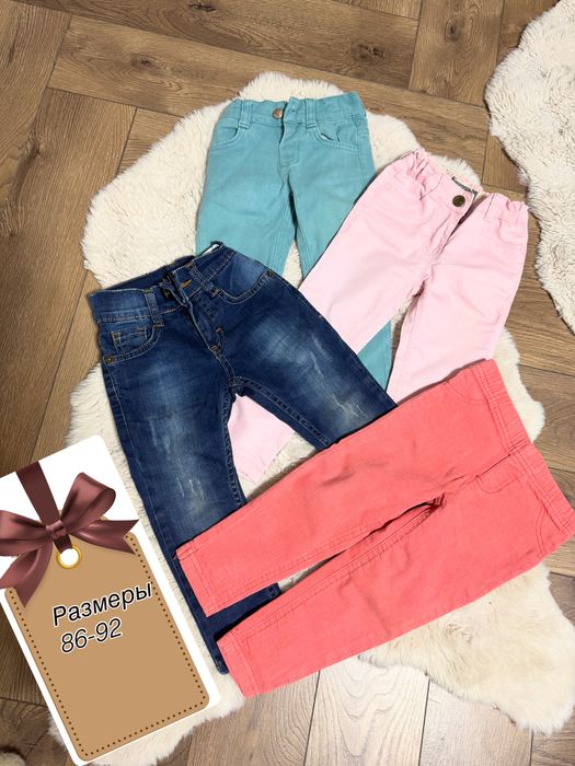 Продам веши для девочки